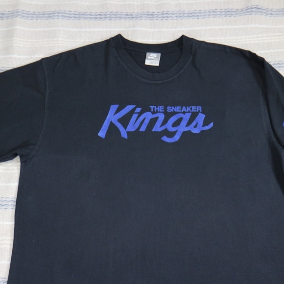 NIKE Air The Sneaker Kings Purple Velvet Tee Sz XXL - Picture 2 of 8